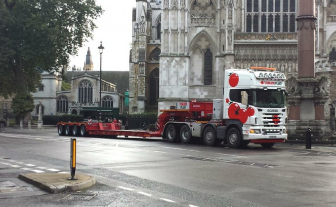 Tomato Plant 4 Axle Articulated Truck